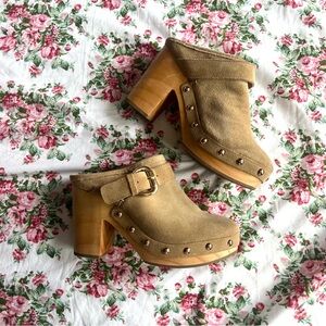 Steve Madden Women Y2K Tan Hilde Suede Platform Mule Size 7.5 Tan